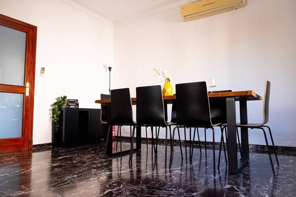 Marbella: 6 W/ Pool & 70m To The Villa Palma